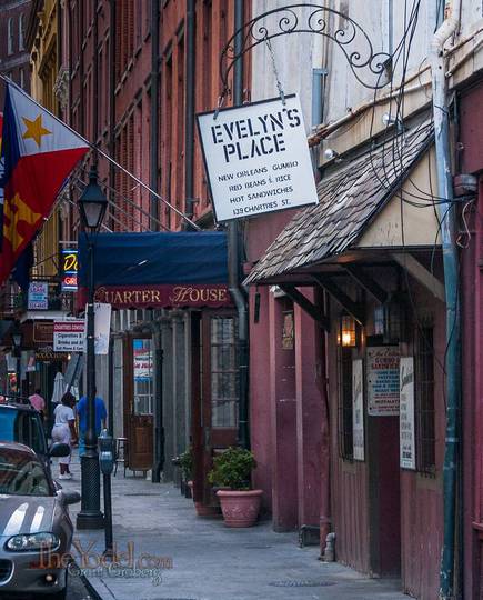 The front view of Evelyns Place in New Orleans